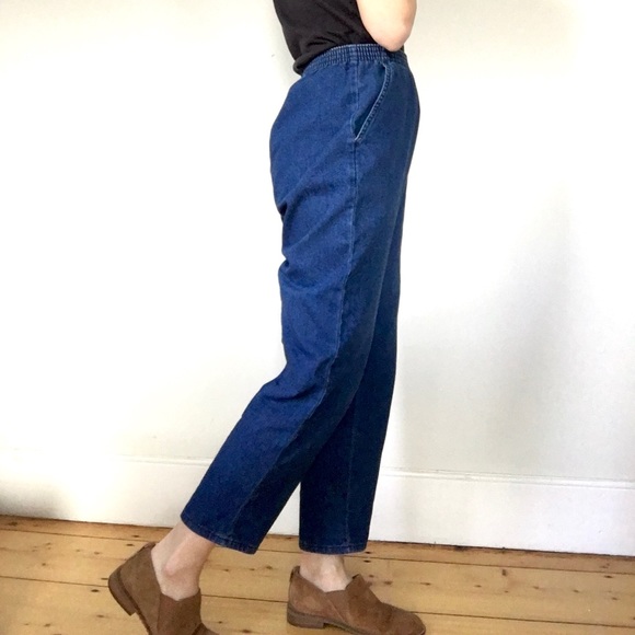 Vintage Chic denim trousers - Picture 6 of 16